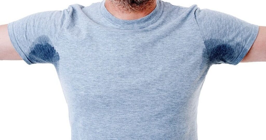 Как вывести запах пота из одежды: эффективные советы, действительно работающие
